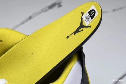 Jordan Air AQ9129-101 “VividSulfur” 4 WMNS 1026